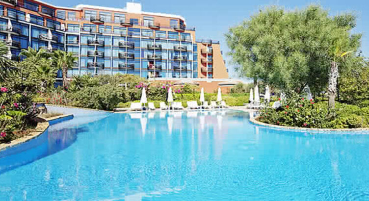 Kıbrıs  Merit Crystal Cove  Hotel