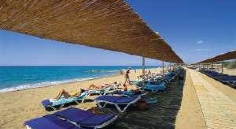 Blue Waters Club Hotel