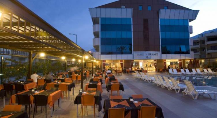 Fame Residence Beach Park