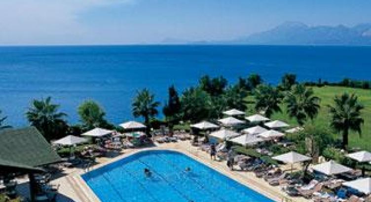 Club Hotel Falcon