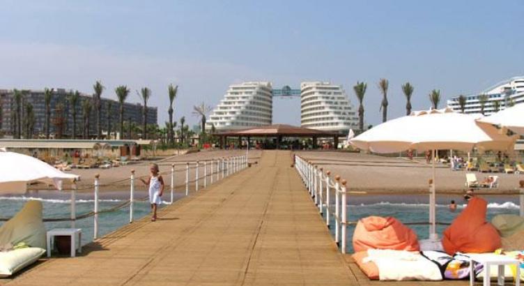 Miracle Resort Hotel