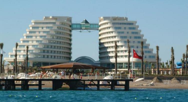 Miracle Resort Hotel