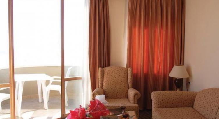 Sunset Beach Hotel