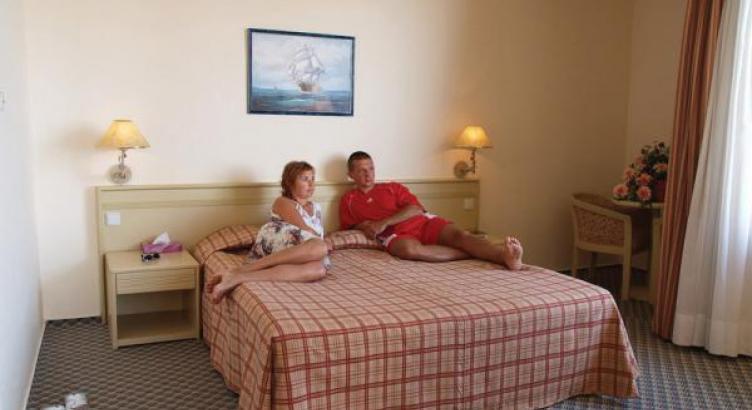 Sunset Beach Hotel