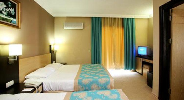 Viking Nona Beach Hotel