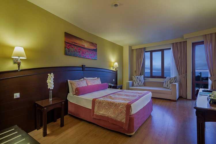 Selge Beach Resort & SPA