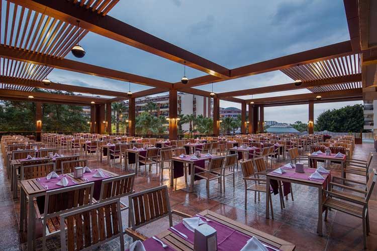 Selge Beach Resort & SPA