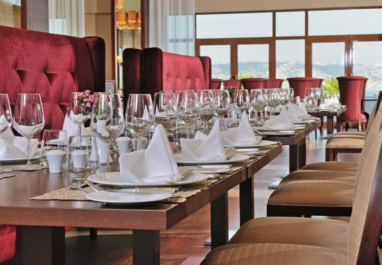 Wellborn Luxury Hotel