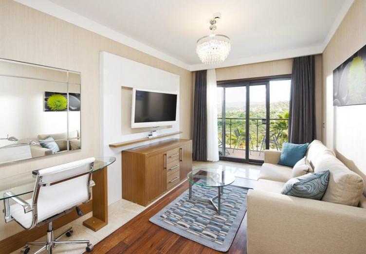 Hilton Bodrum Türkbükü Resort & SPA