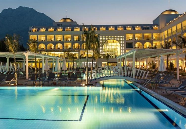 Karmir Resort & SPA