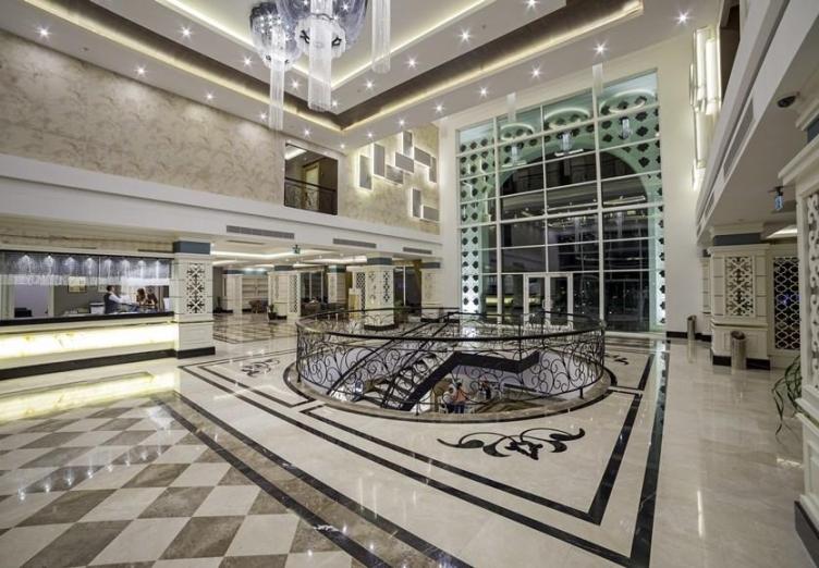 Karmir Resort & SPA