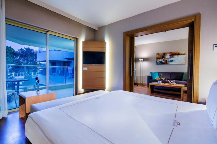 Bellis Deluxe Hotel