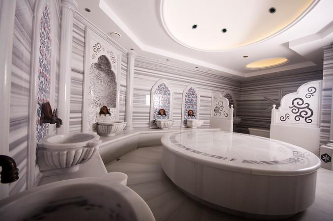 Merit Crystal Cove Hotel & Casino 