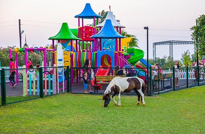 Merit Crystal Cove Hotel & Casino 