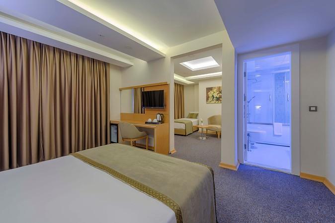 Kaya Magnesia Thermal Spa