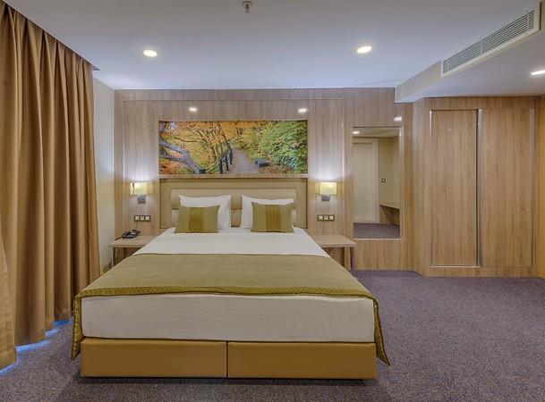 Kaya Magnesia Thermal Spa