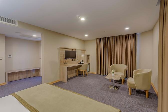 Kaya Magnesia Thermal Spa