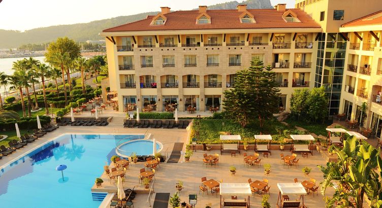 Fame Residence Kemer