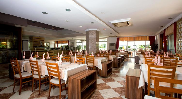 Fame Residence Beach Park