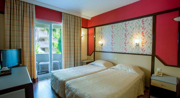 Fame Residence Beach Park