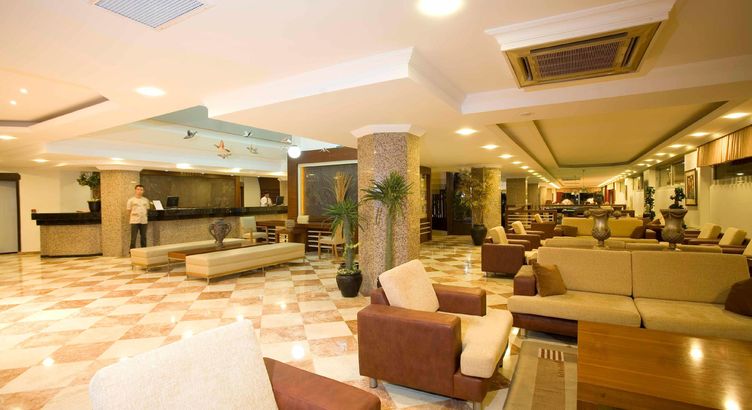 Fame Residence Beach Park