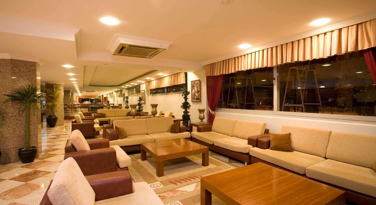 Fame Residence Beach Park