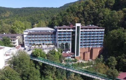 Oylat Kaplıcaları Çağlayan Otel