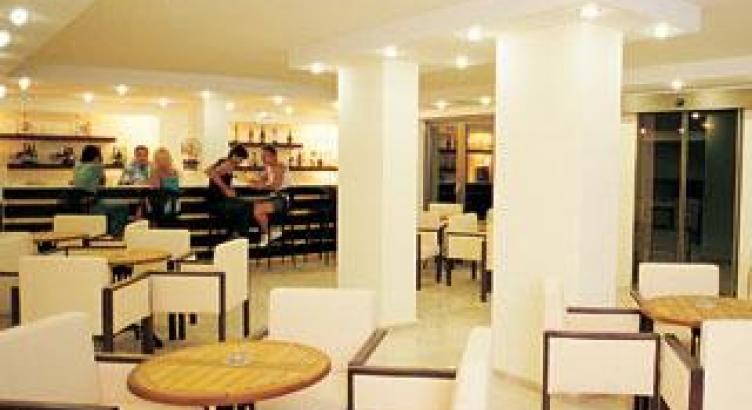 Club Hotel Falcon