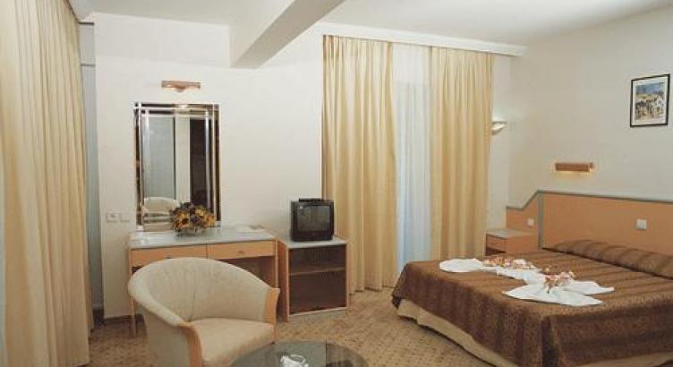 Fame Residence Beach Park