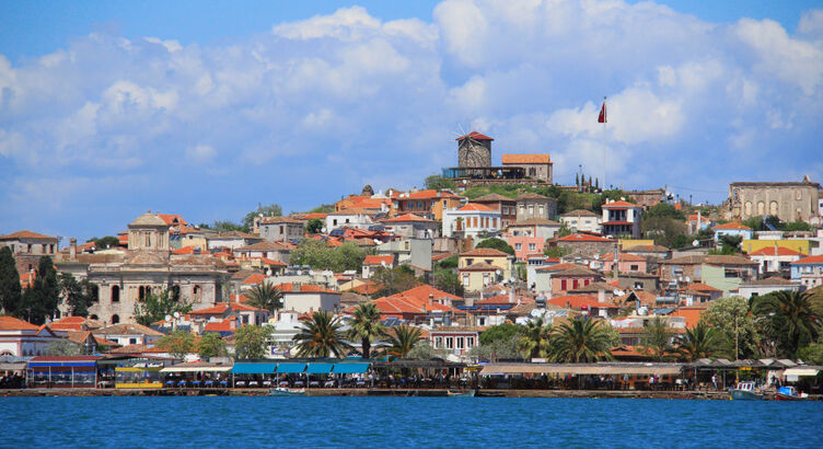 Bozcaada Ayvalık Çeşme Kuşadası Pamukkale Salda Gölü Turu (2 Gece Otel Konaklamalı) Ana Sayfa / Yurt İçi Turlar / Bozcaada Ayvalık Çeşme Kuşadası Pamukkale Salda Gölü Turu (2 Gece Otel Konaklamalı)