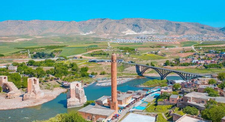 Kuzey Mezopotamya Gap Turu (4 Gece Otel Konaklamalı) Ana Sayfa / Yurt İçi Turlar / Kuzey Mezopotamya Gap Turu (4 Gece Otel Konaklamalı)