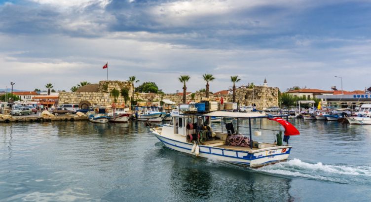 Egenin Saklı Köyleri Alaçatı Sığacık Seferihisar Foça Turu