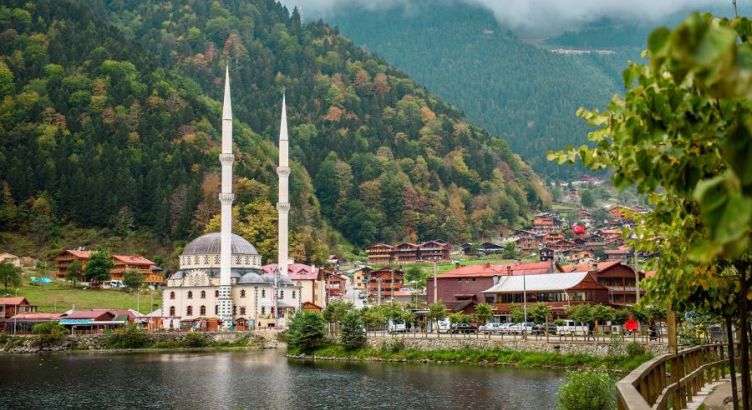 Thy İle Uçaklı Karadeniz Yaylaları ve Batum Turu