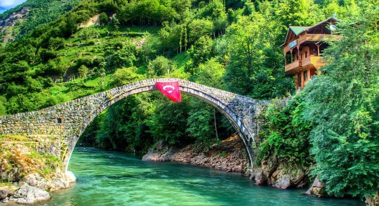 Thy İle Uçaklı Karadeniz Yaylaları ve Batum Turu